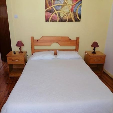 Hotel Pensao Avenida Penacova Zewnętrze zdjęcie