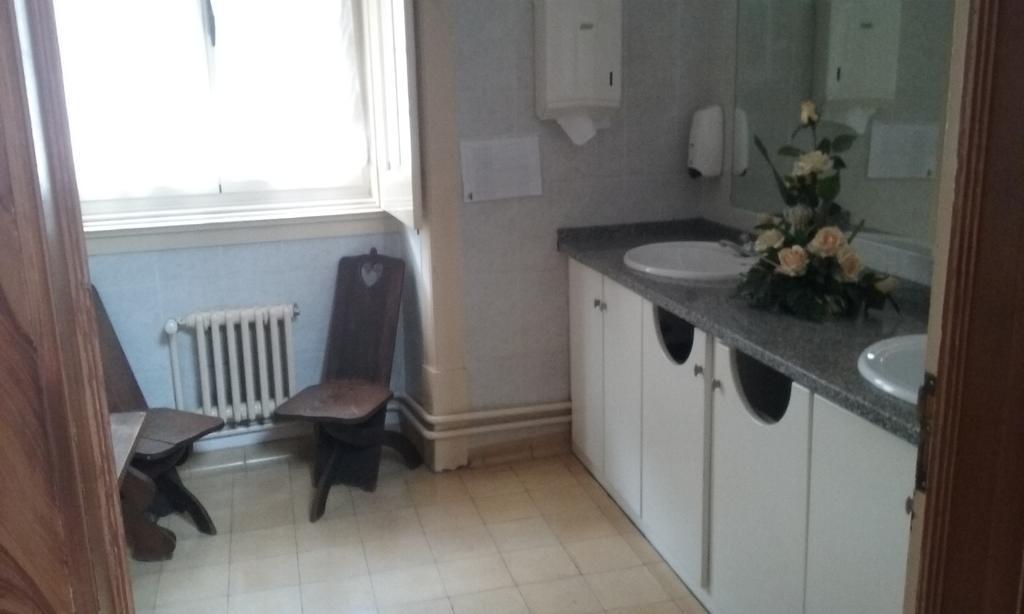 Hotel Pensao Avenida Penacova Zewnętrze zdjęcie